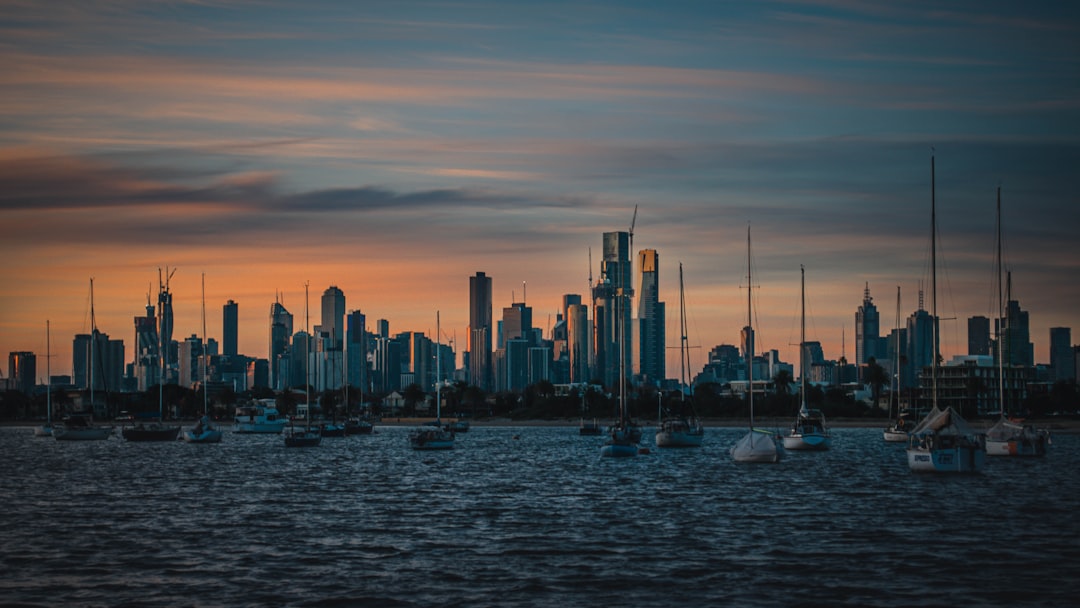 Harbor Docks: A Guide to Waterfront Living